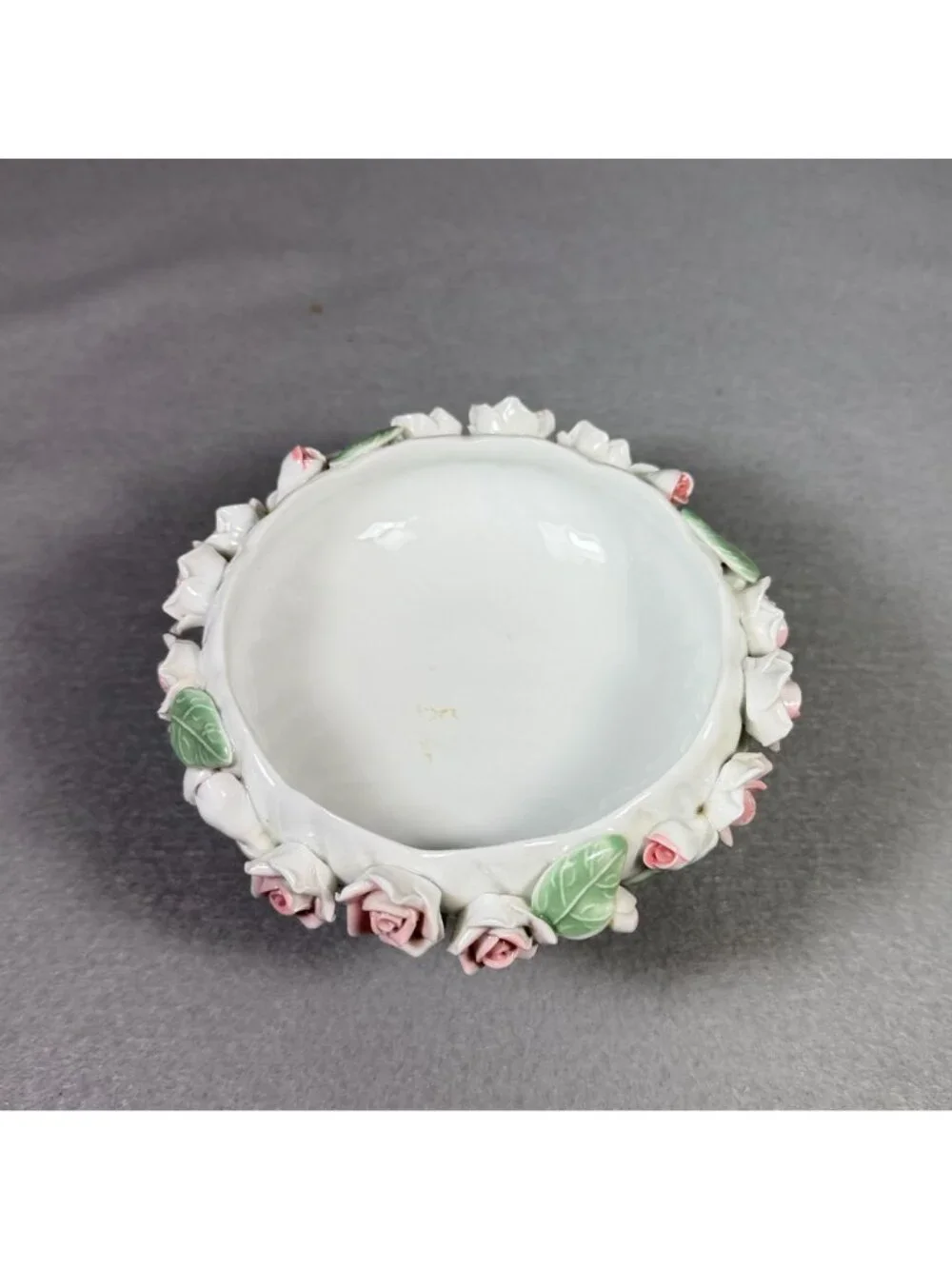 Vintage Encrusted Porcelain Rose Pedestal Bowl Capodimonte Style Candy Dish - Picture 7 of 11